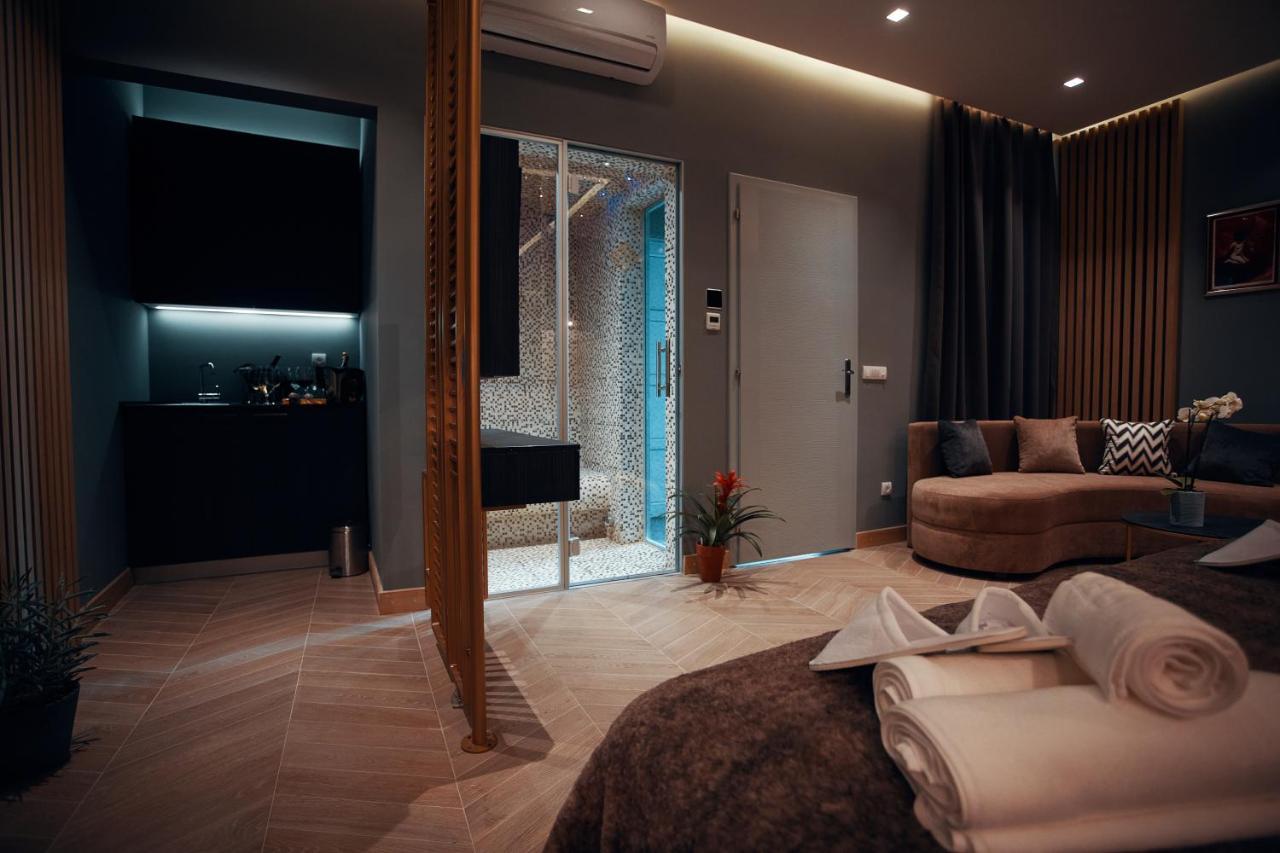 Monza Mirror Apartment Kikinda Eksteriør bilde