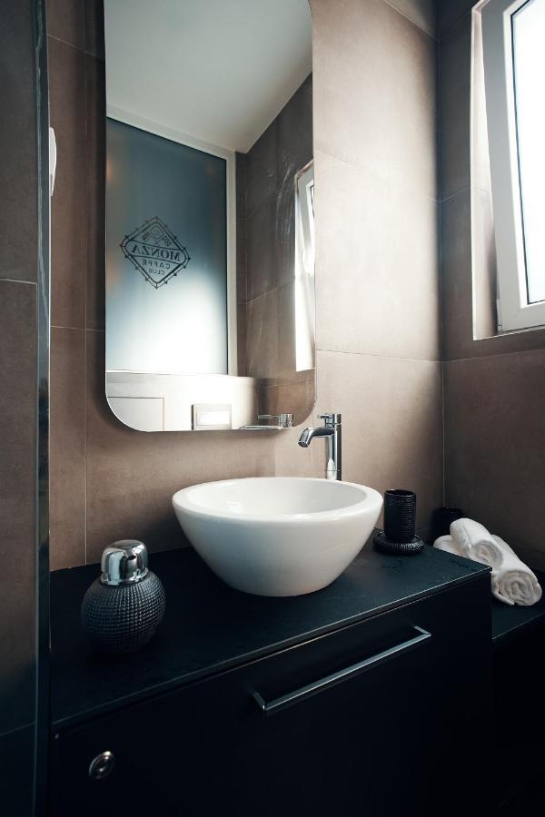 Monza Mirror Apartment Kikinda Eksteriør bilde
