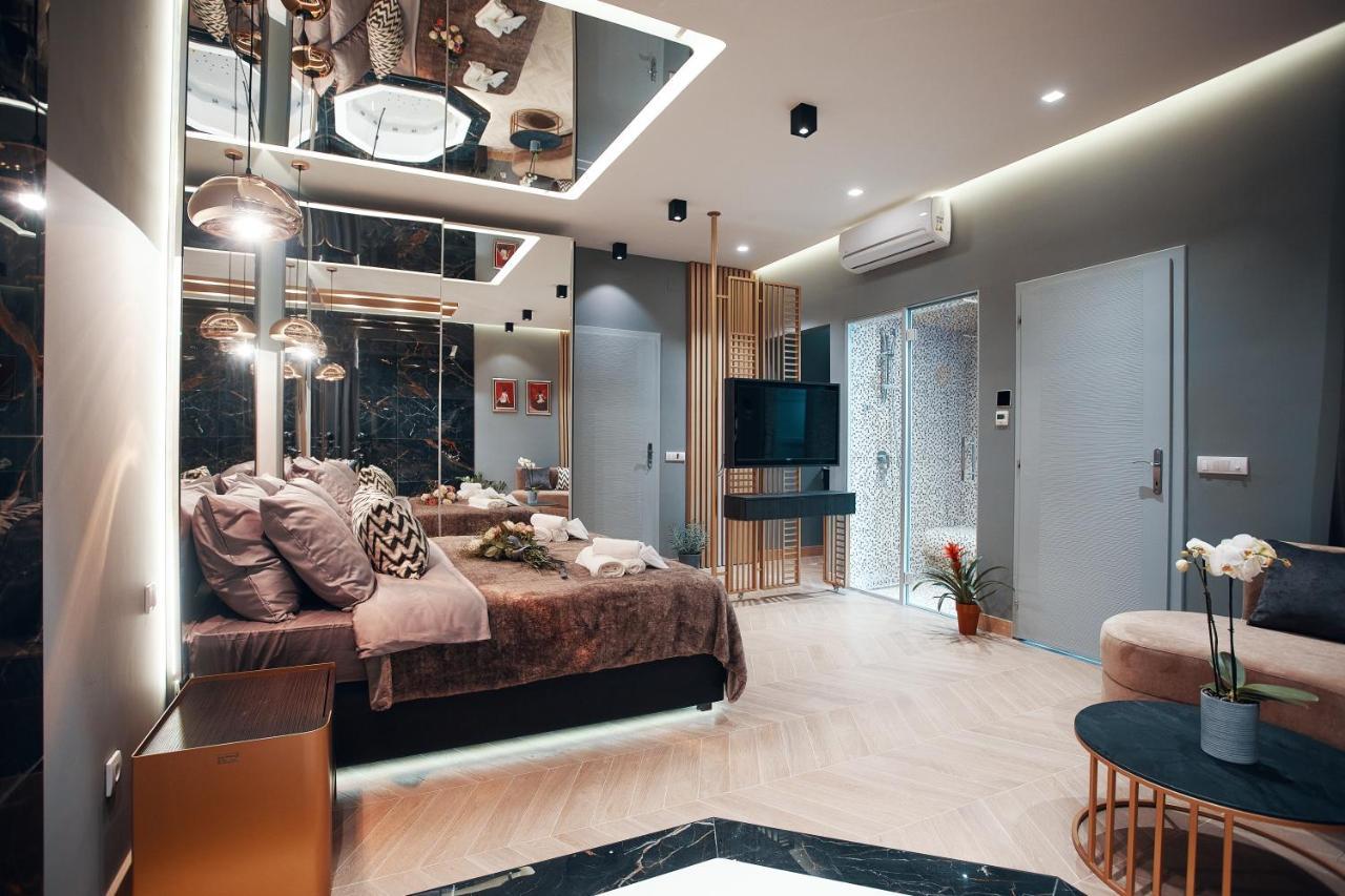 Monza Mirror Apartment Kikinda Eksteriør bilde